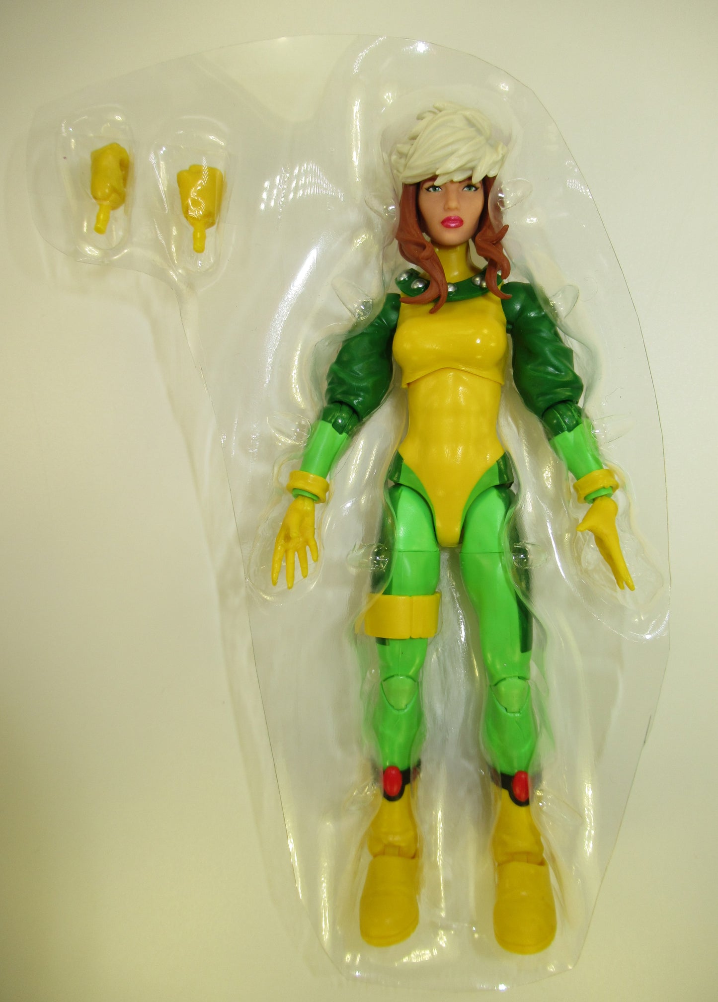 Age of Apocalypse Rogue Marvel Legends Figure New Hasbro Rouge X-Men