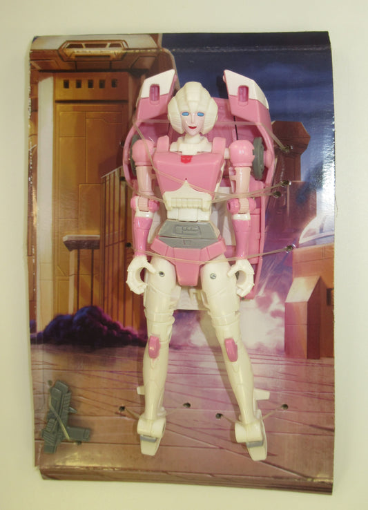 Arcee Transformers: The Movie Deluxe Studio Series Figure 86 Hasbro New