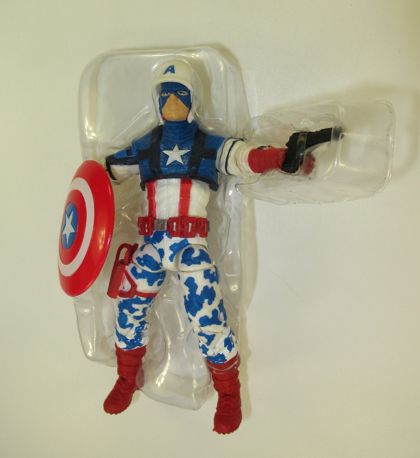 Arctic Assault Captain America 3.75" Marvel MCU Exclusive Figure New 2011 Hasbro Universe 2