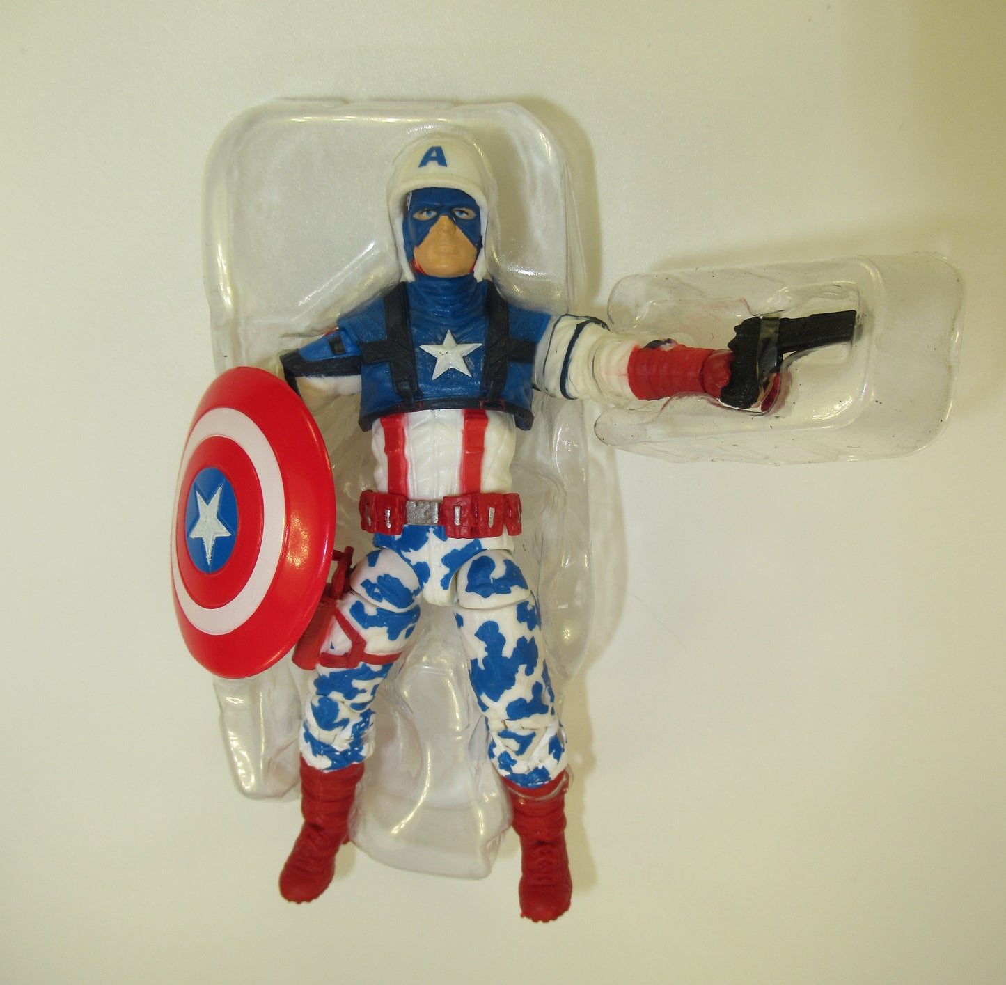 Arctic Assault Captain America 3.75" Marvel MCU Exclusive Figure New 2011 Hasbro Universe 2