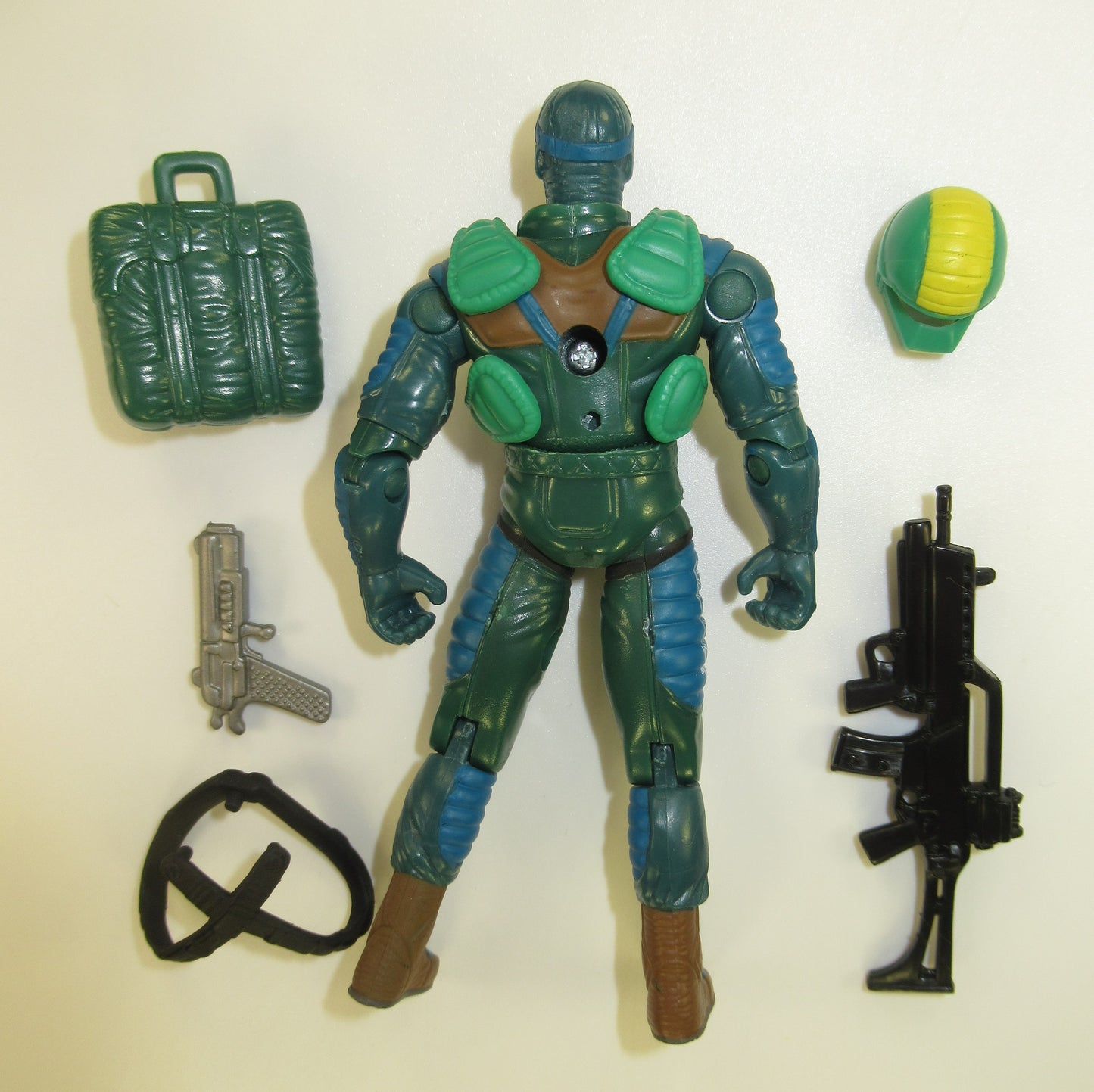 Sgt. Airborne 2003 GI Joe Spy Troops Figure 100% Complete Halo Jumper 2