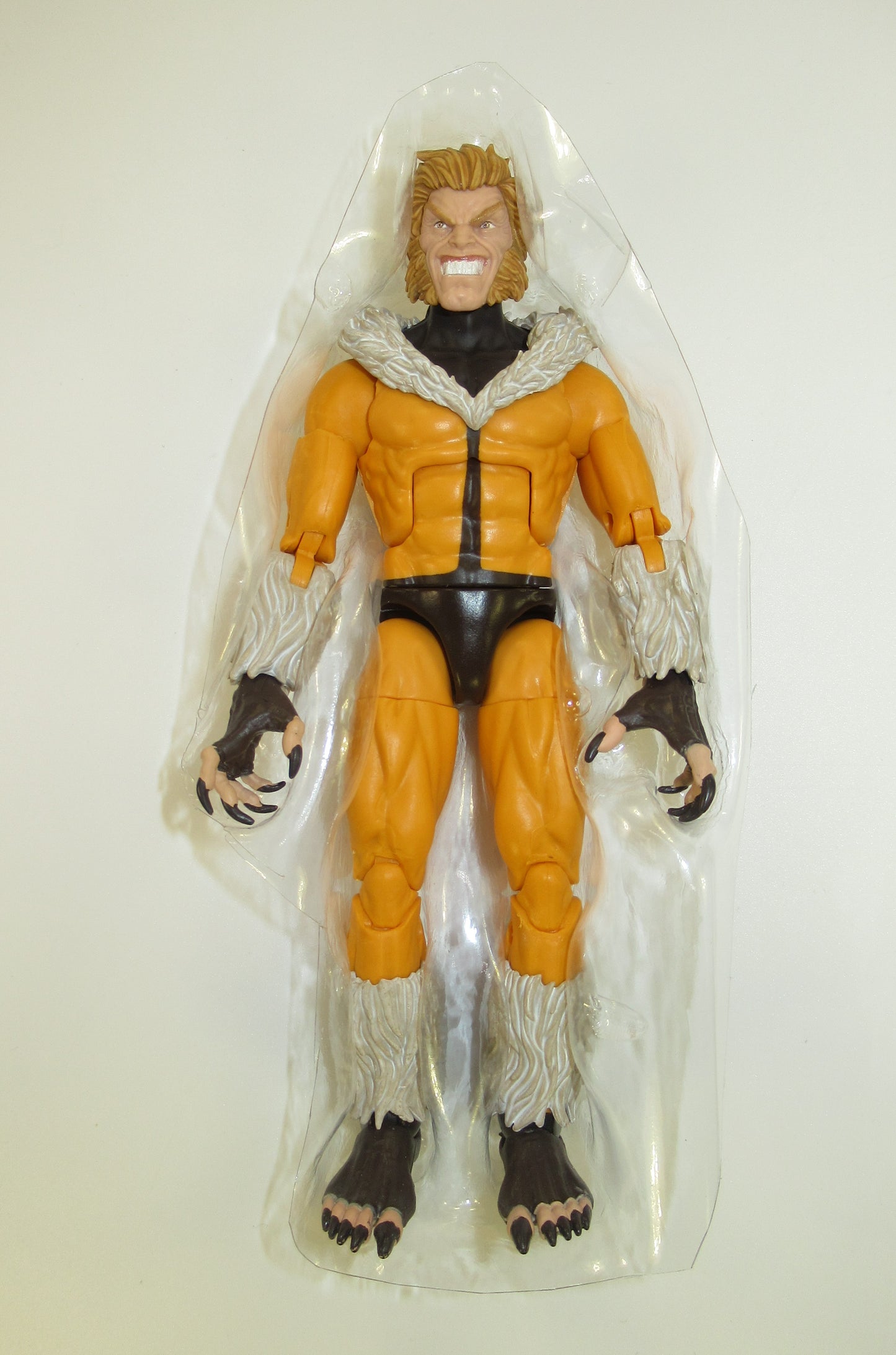 Sabretooth Marvel Legends Figure New Hasbro X-Men Bonebreaker Wave Sabertooth