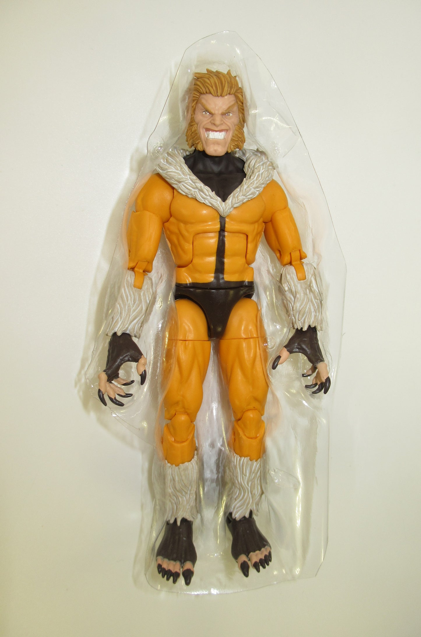 Sabretooth Marvel Legends Figure New Hasbro X-Men Bonebreaker Wave Sabertooth