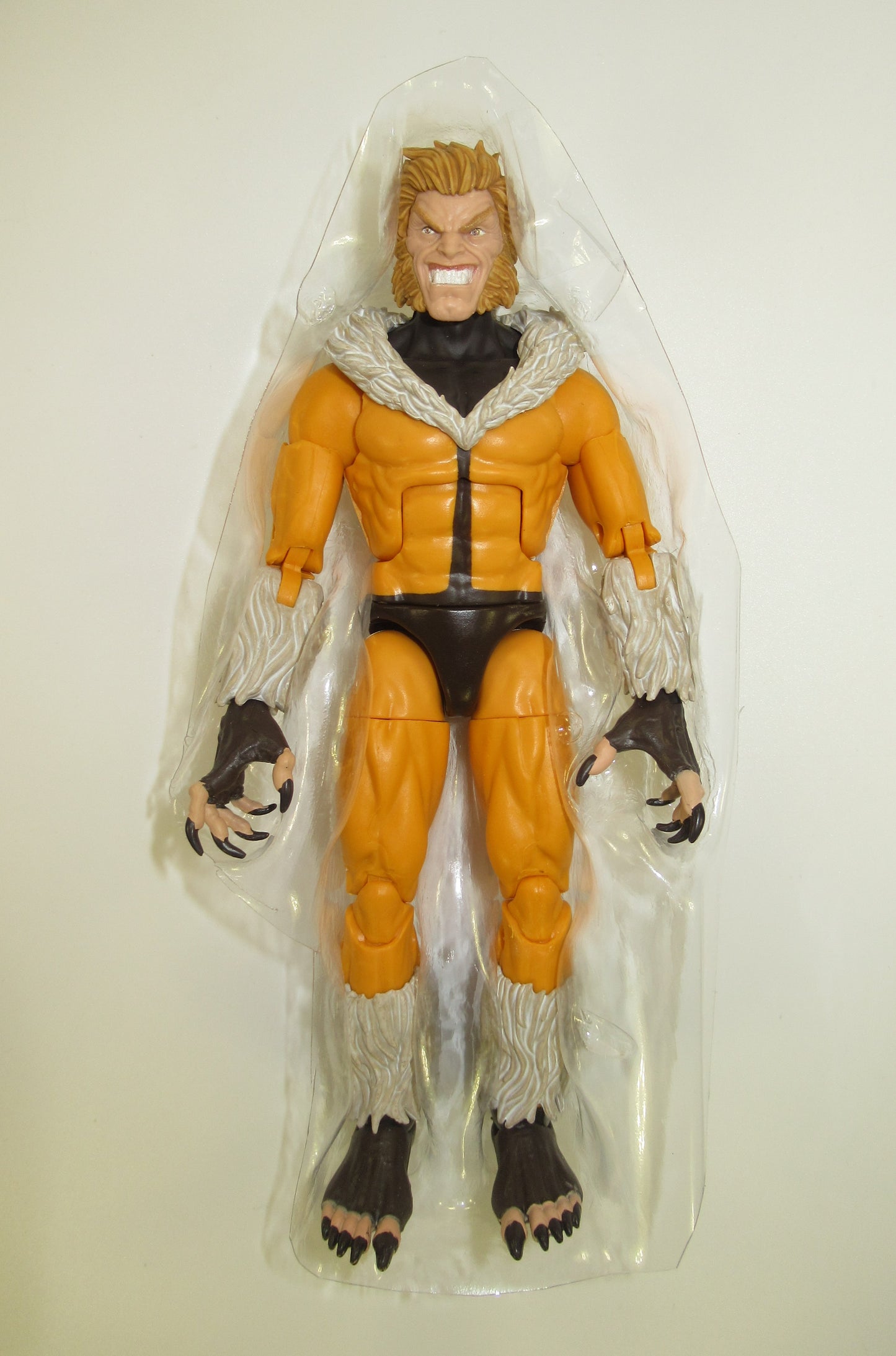 Sabretooth Marvel Legends Figure New Hasbro X-Men Bonebreaker Wave Sabertooth