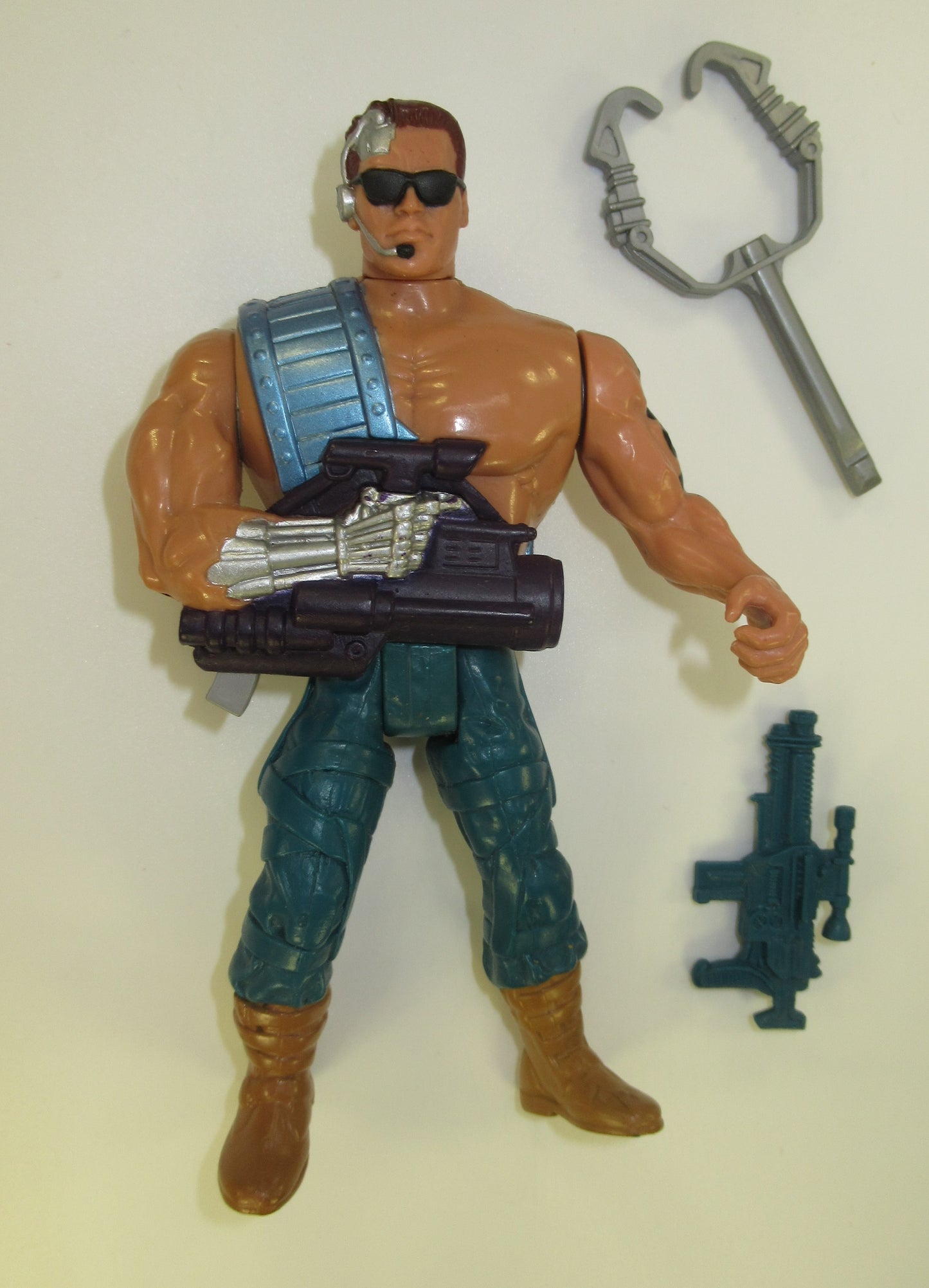 Hidden Power Terminator 1992 Kenner Future War Action Figure 100% Complete T-800