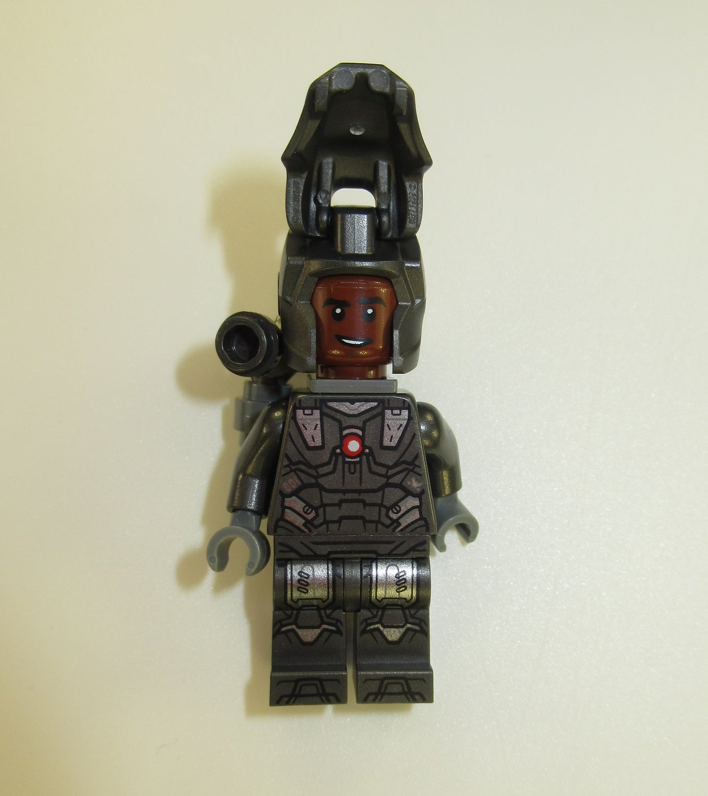 War Machine Lego Minifigure 100% Authentic from Iron Man Armory Set 76216 MCU