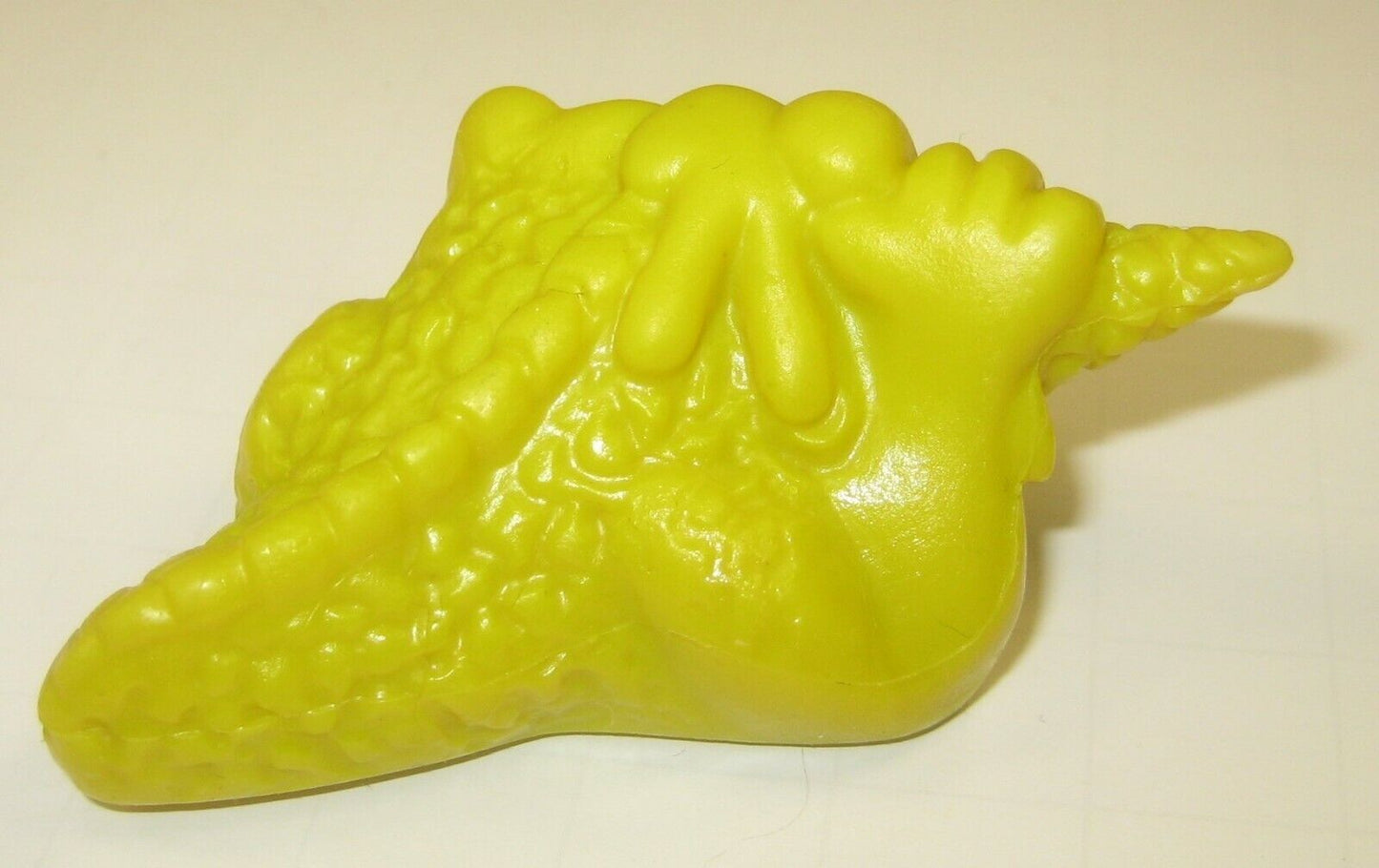 Trung Mini Boglins Figure Neon Yellow Blind Pack Bogglins Clumsies