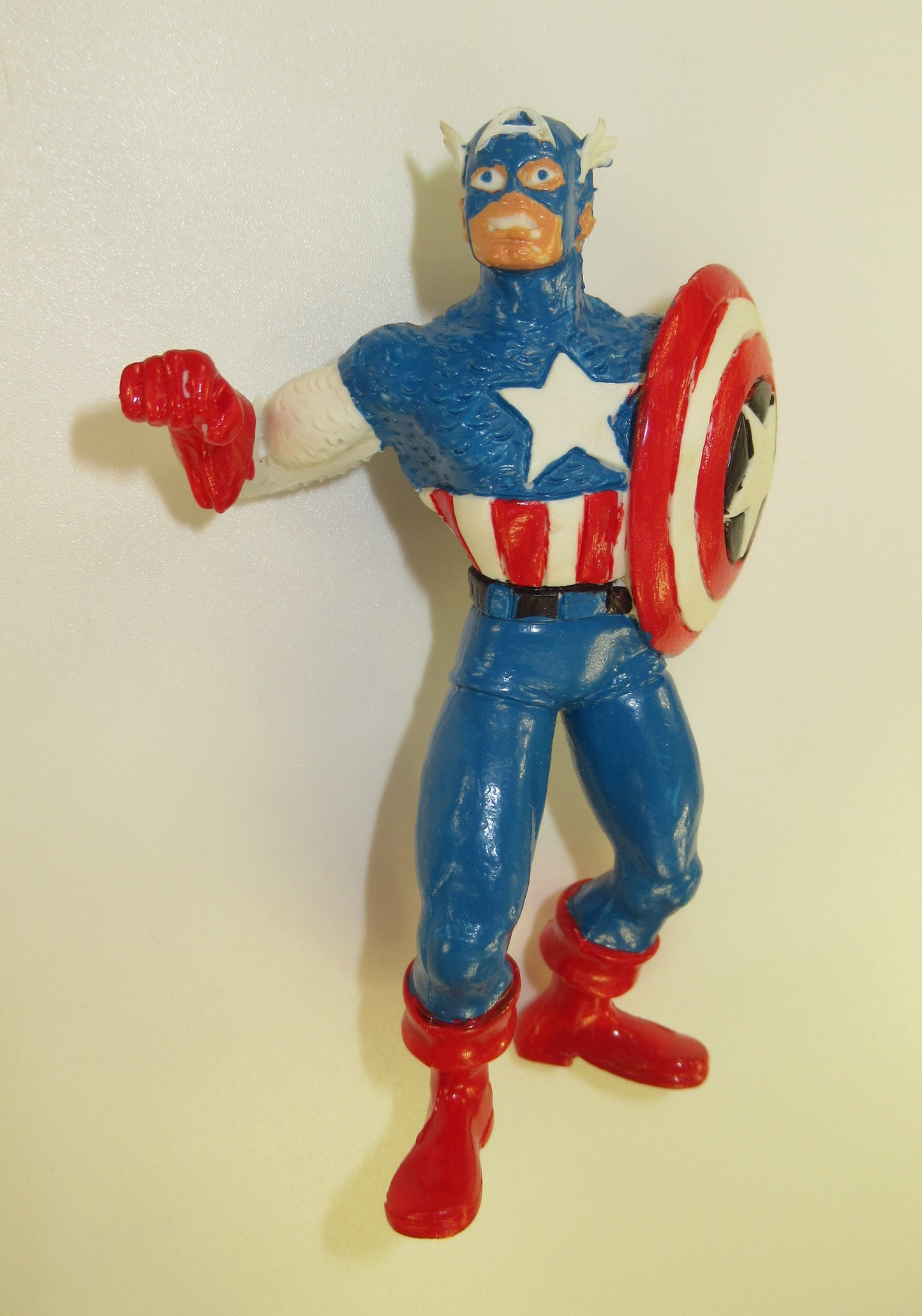 Captain America Comics Spain PVC Figure 1980s Marvel Classic Vintage Avengers