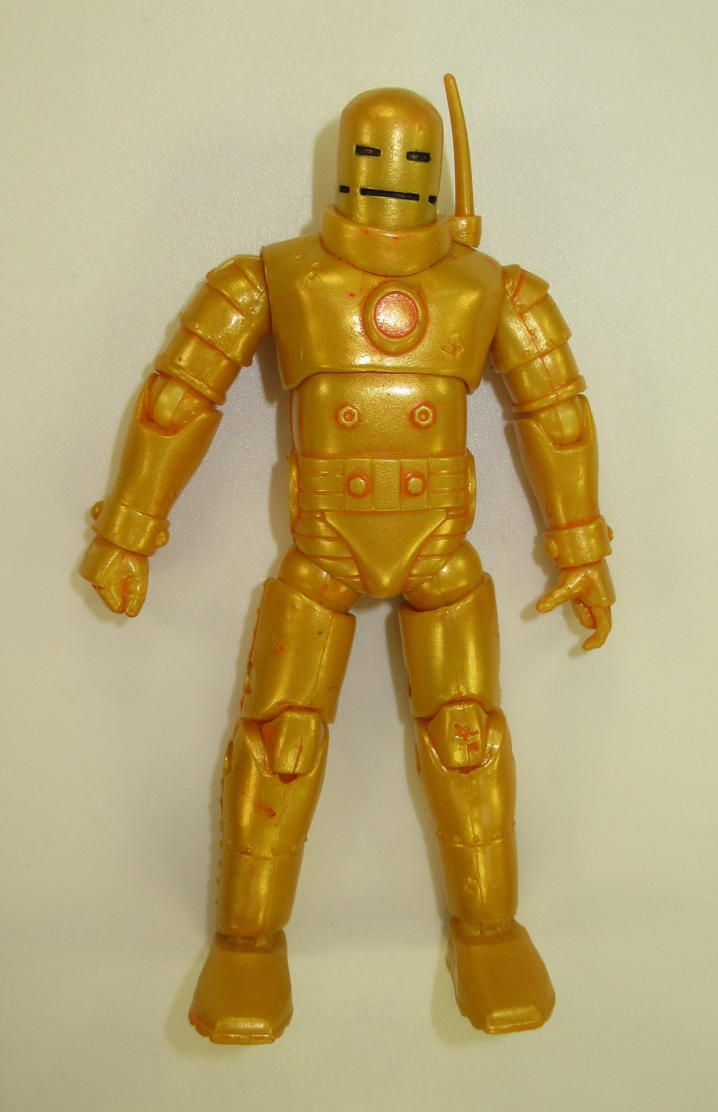 Classic Gold Iron Man Marvel Universe 3.75" Hasbro Figure from Avengers Boxed Set