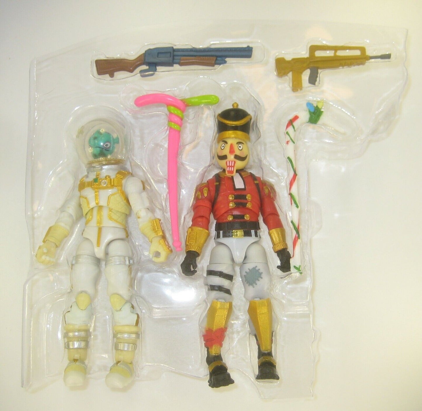 Leviathan and Crackshot Fortnite 3.75" Action Figures and Weapons NEW Jazwares 2